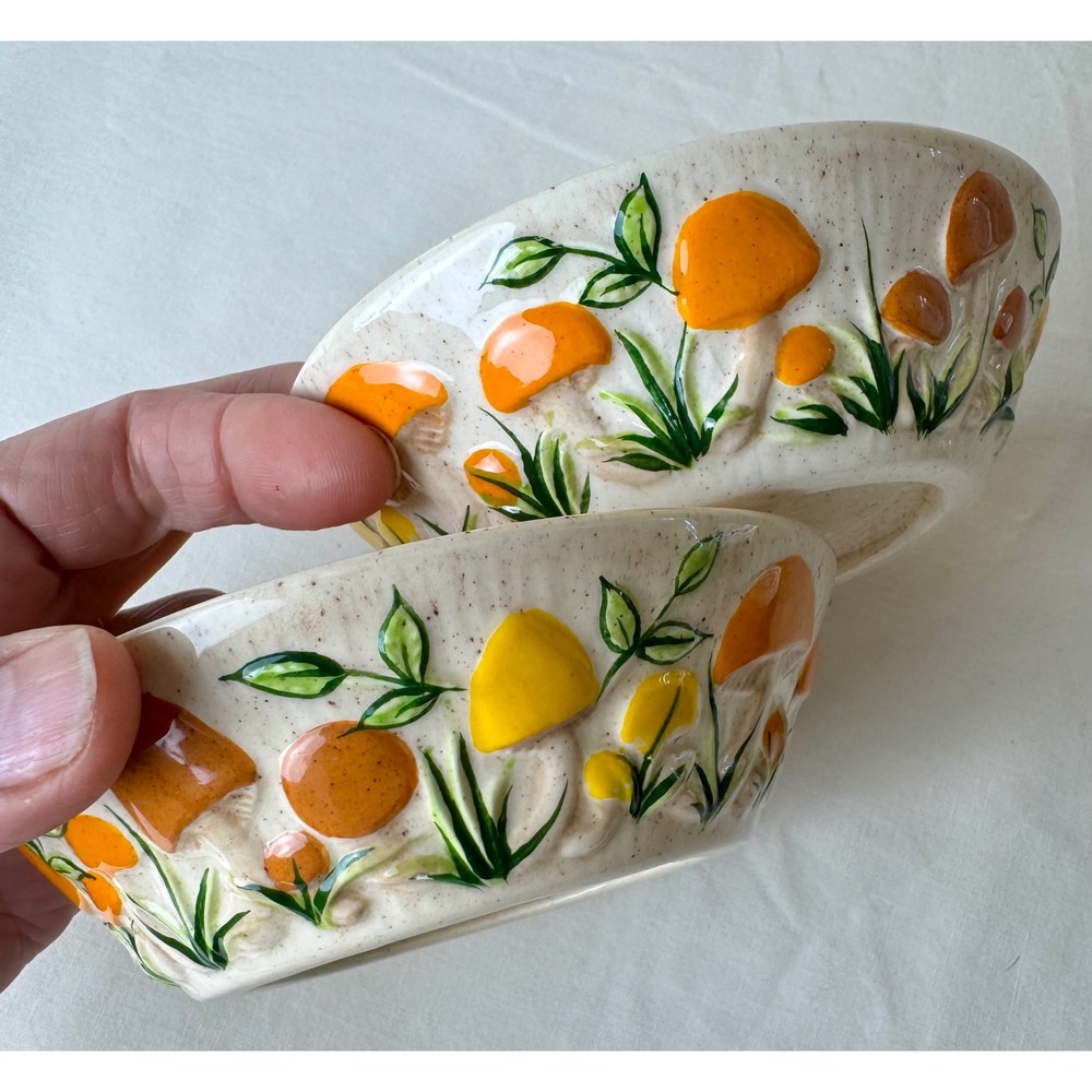 Vintage Arnels Mushroom Relief Ceramic Bowls Set 2 Orange MCM 70s Kitchen Decor